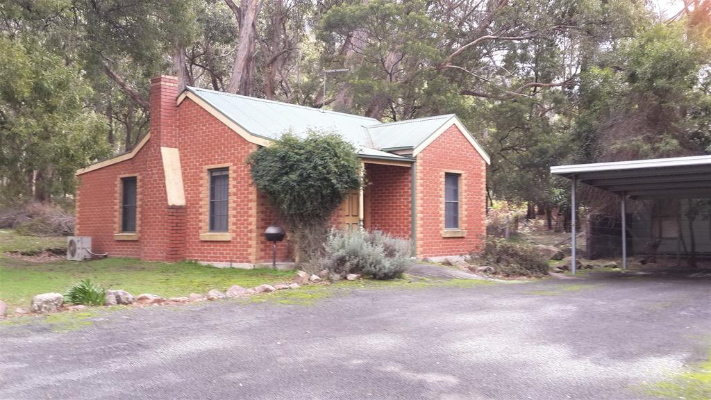 Heatherlie Cottages Halls Gap Exterior photo